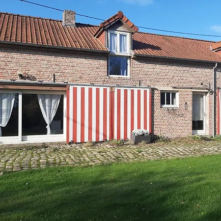Bed & Breakfast Ferme Des Capucines Lederzeele